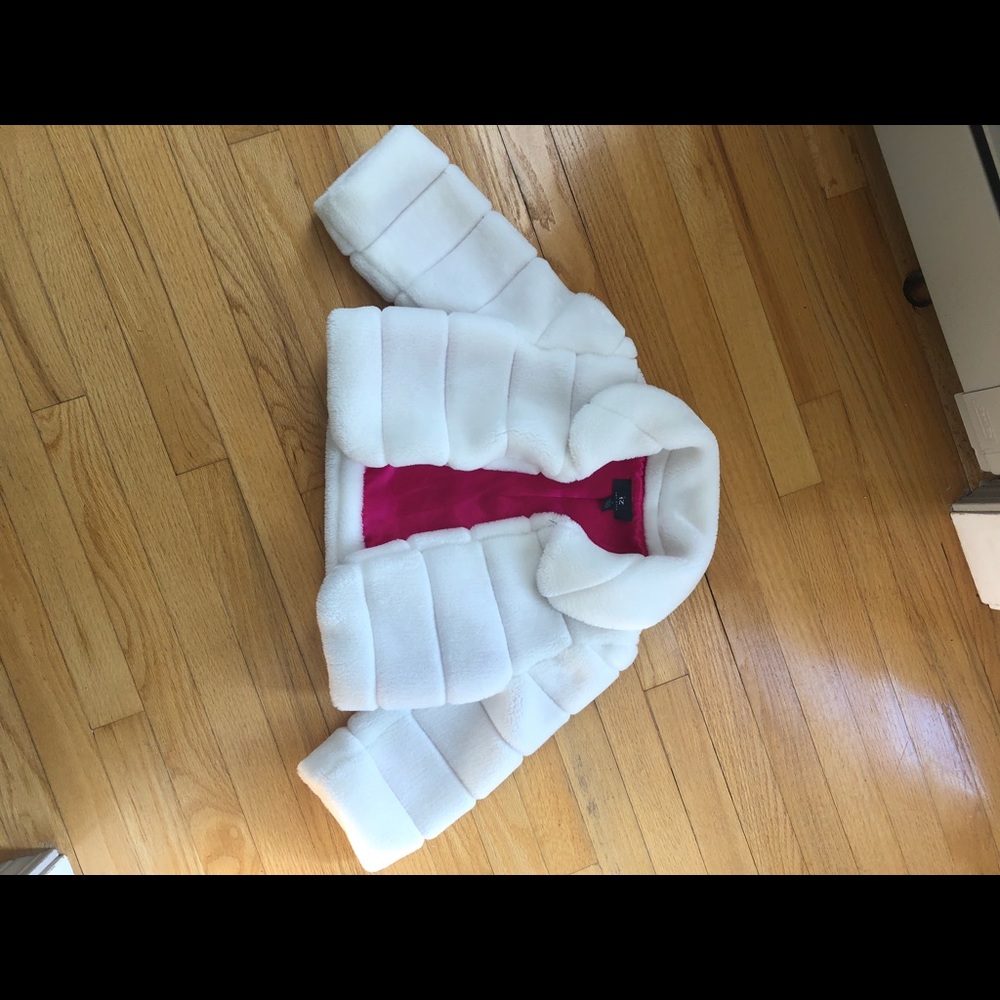 Amy Byer girls cropped fur coat